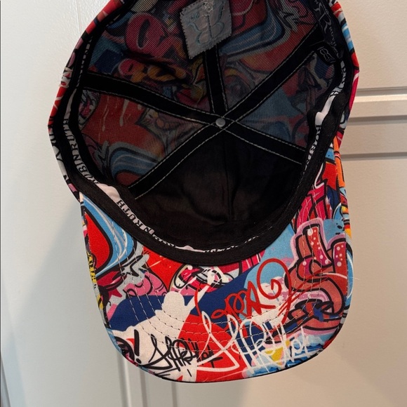 Robin Ruth Vibrant Multicolor Austin Hat - Picture 4 of 5